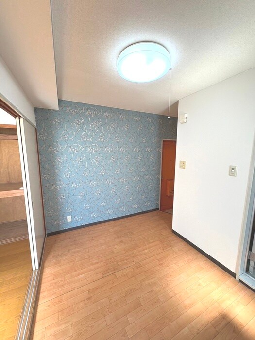 物件内観写真11　(居室)