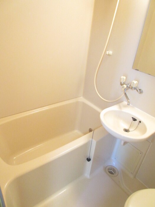 物件内観写真12　(バス／シャワールーム等)