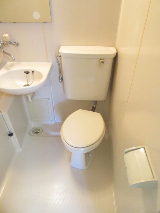 物件内観写真13　(トイレ)