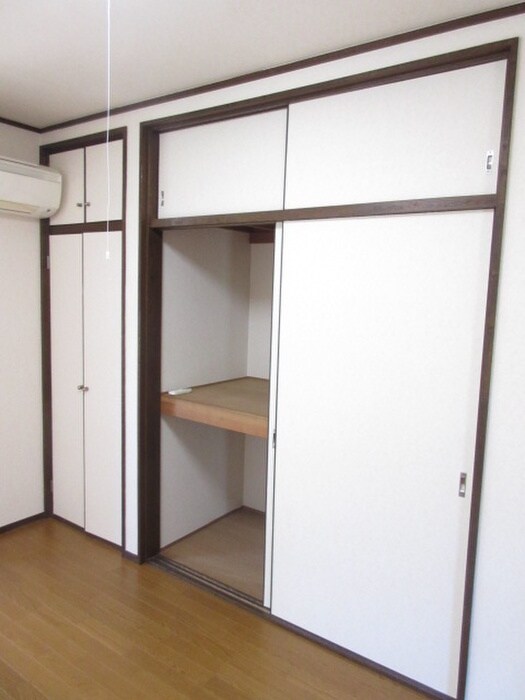 物件内観写真15　(収納)