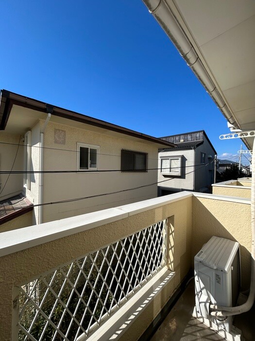 物件内観写真16　(室内からの展望)