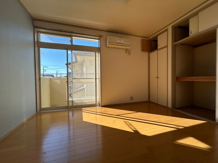 物件内観写真17　(居室)