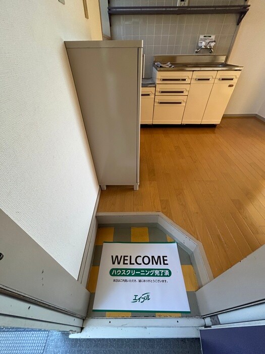 物件内観写真22　(玄関)