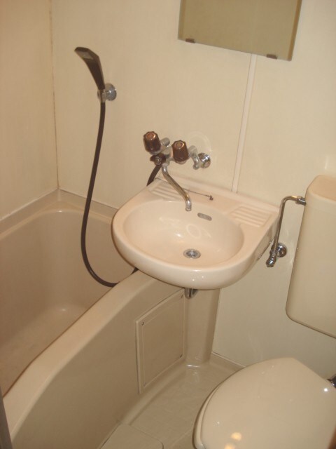 物件内観写真8　(バス／シャワールーム等)