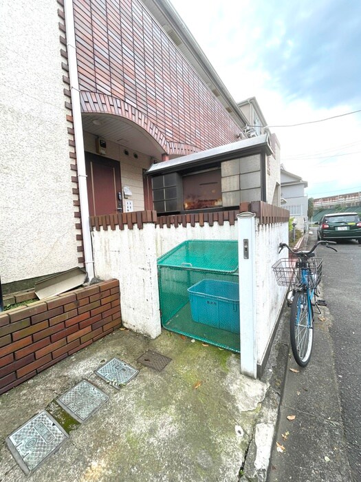 物件外観写真4　(建物設備)