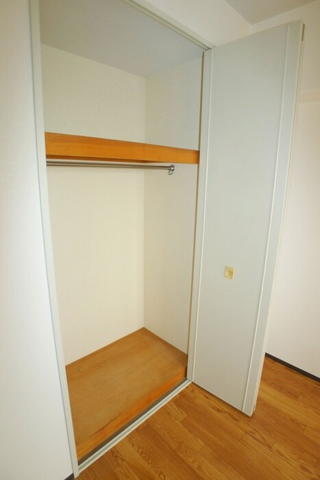 物件内観写真21　(収納)