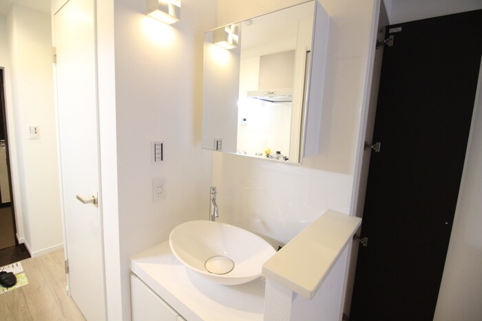 物件内観写真12　(洗面)