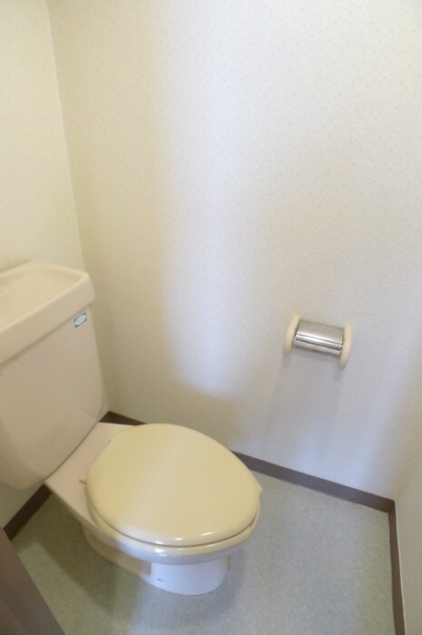 物件内観写真13　(トイレ)