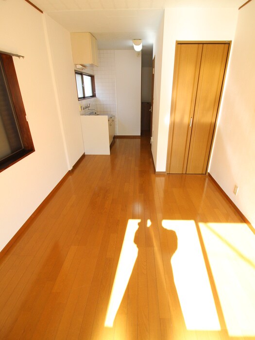 物件内観写真22　(居室)