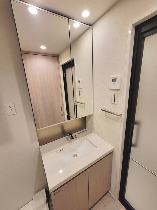 物件内観写真14　(洗面)