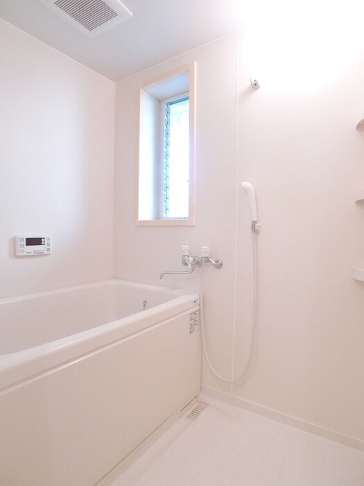 物件内観写真9　(バス／シャワールーム等)