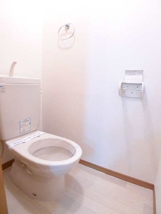 物件内観写真10　(トイレ)