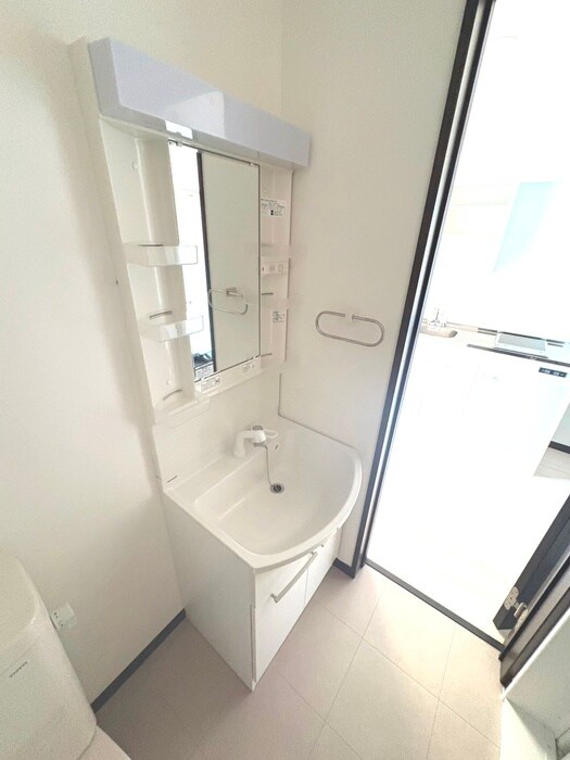 物件内観写真15　(洗面)