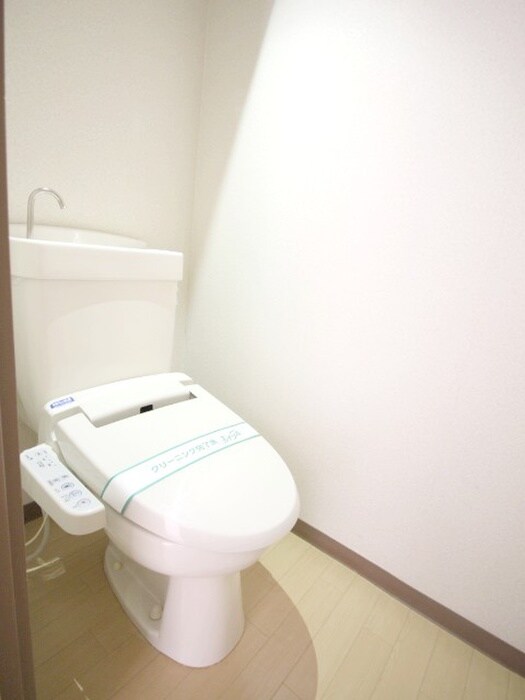 物件内観写真13　(トイレ)