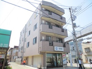 パ－プルタウン外観写真