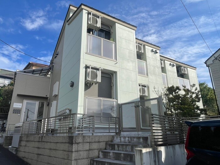 物件外観写真1　(外観写真)