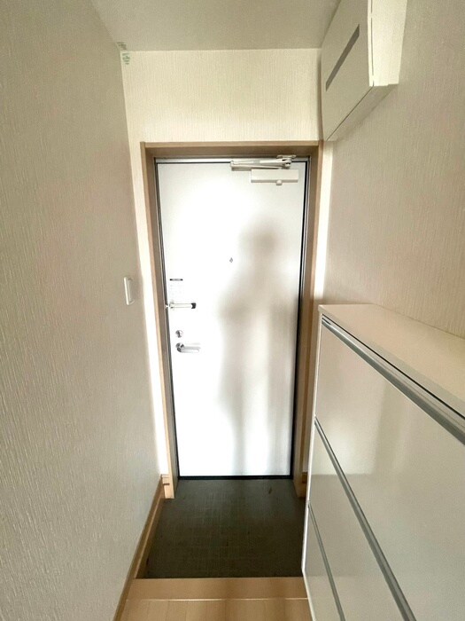 物件内観写真22　(玄関)