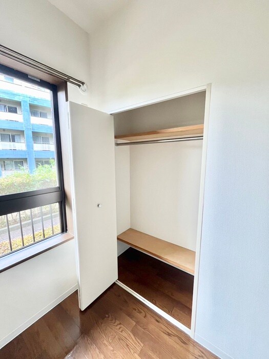 物件内観写真13　(収納)