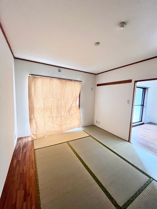 物件内観写真22　(居室)