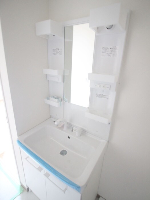 物件内観写真11　(洗面)