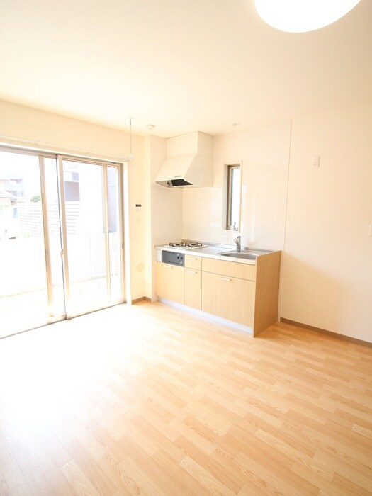 物件内観写真17　(室内からの展望)