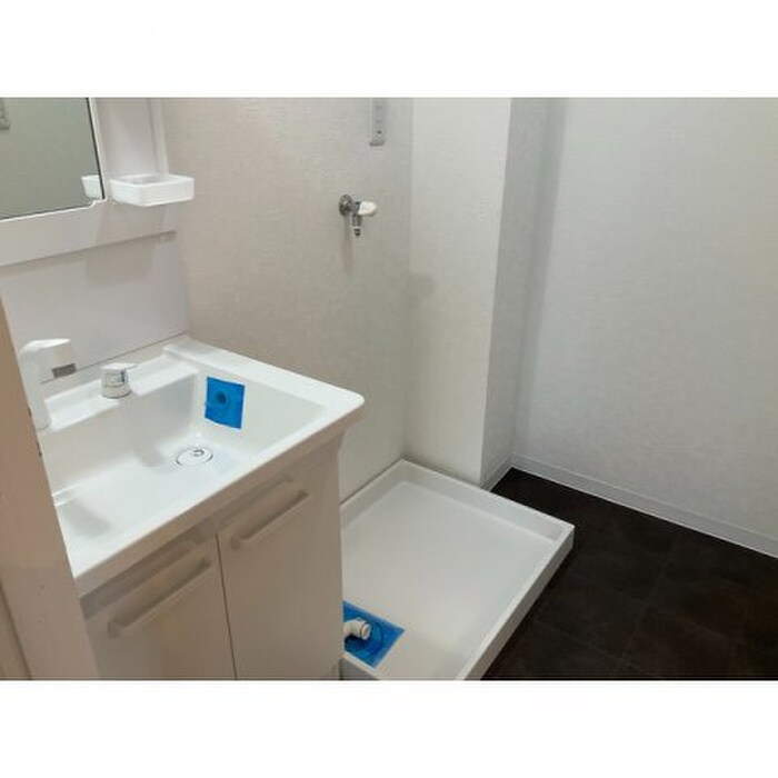 物件内観写真11　(室内からの展望)