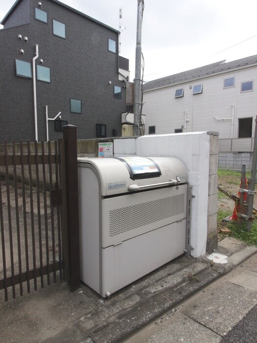 物件外観写真4　(建物設備)