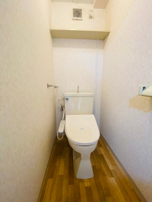 物件内観写真10　(トイレ)