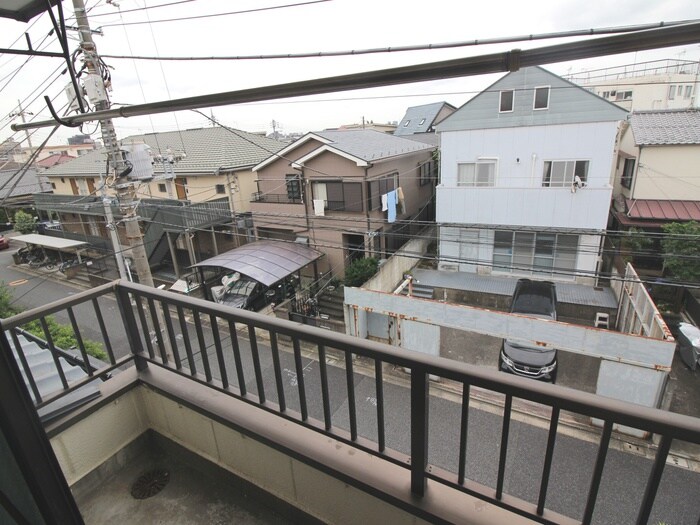 メゾン  ヒカリのベランダ・バルコニー