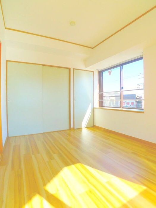 物件内観写真6　(居室)