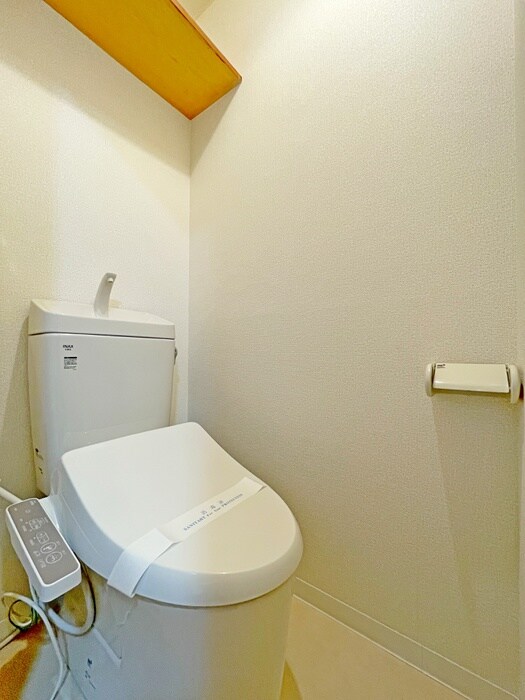 物件内観写真9　(トイレ)