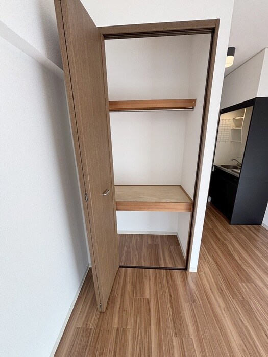 物件内観写真12　(収納)