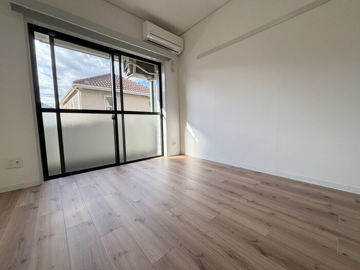 物件内観写真14　(居室)