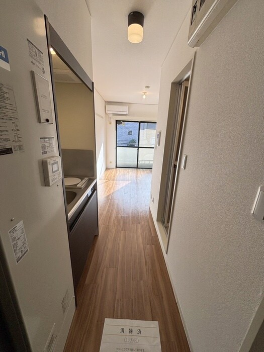 物件内観写真20　(廊下)