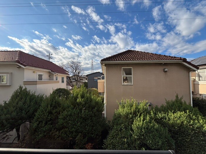 物件内観写真21　(室内からの展望)