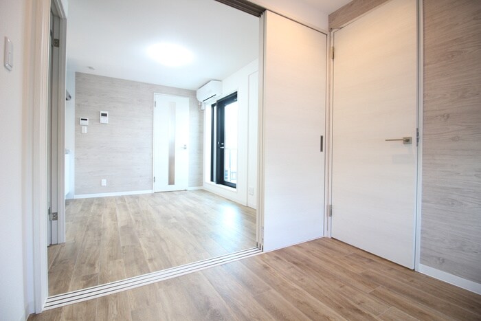 物件内観写真9　(居室)