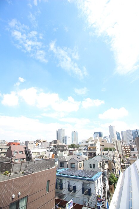 物件内観写真22　(室内からの展望)