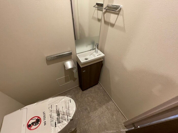 物件内観写真10　(トイレ)