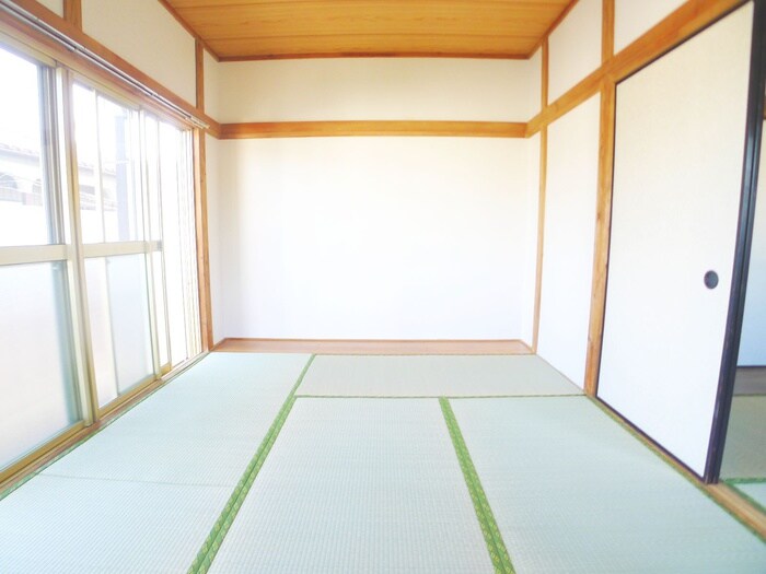 物件内観写真7　(居室)