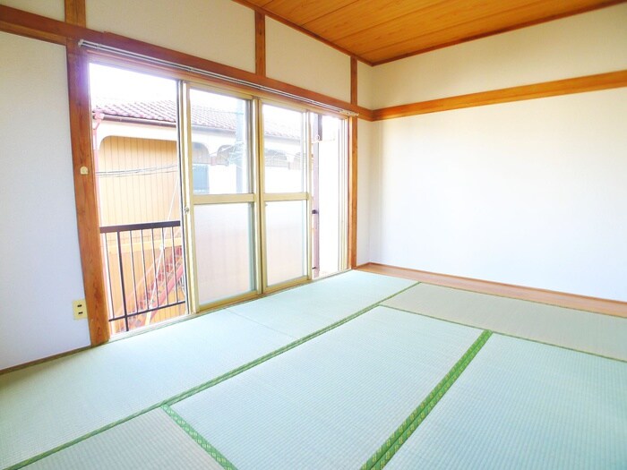 物件内観写真10　(居室)