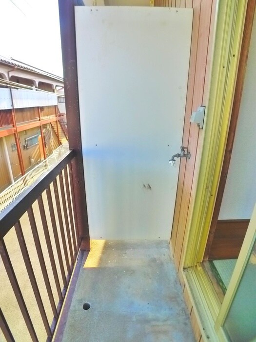 物件内観写真17　(洗濯機置場)