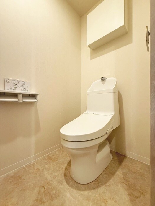 物件内観写真13　(トイレ)