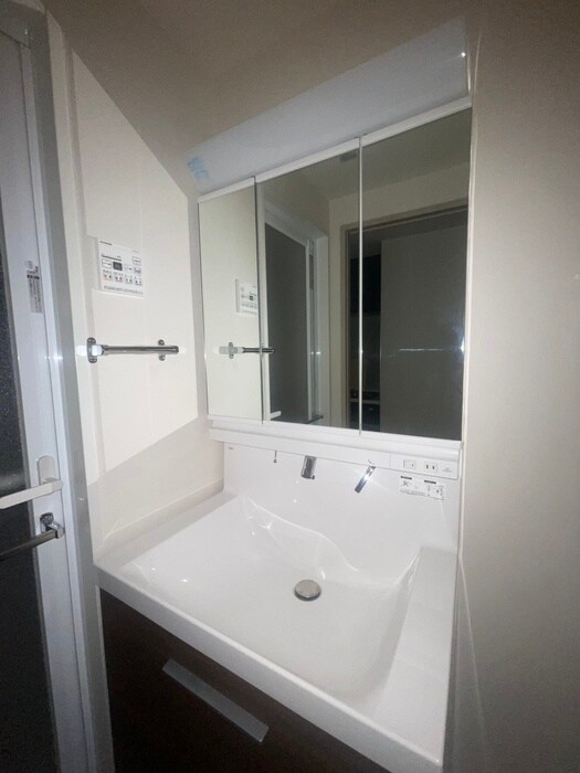 物件内観写真14　(洗面)