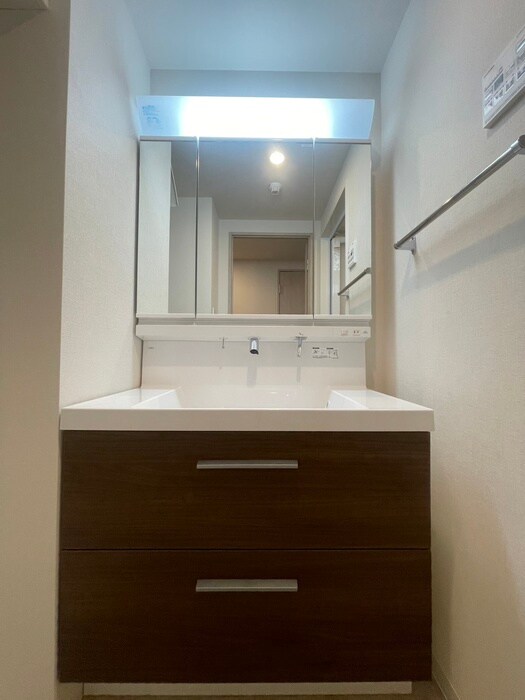 物件内観写真15　(洗面)