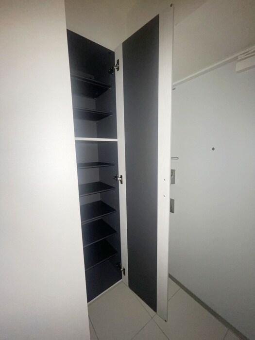 物件内観写真17　(靴箱)