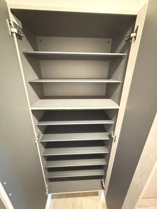 物件内観写真18　(靴箱)