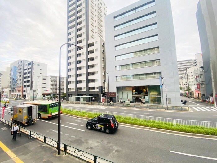 物件内観写真20　(室内からの展望)