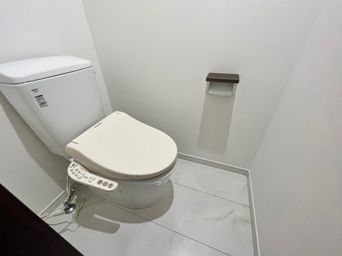 物件内観写真12　(トイレ)