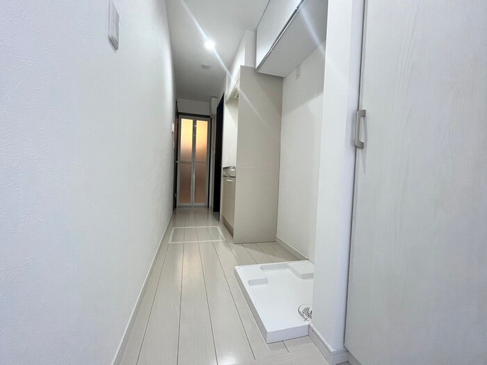 物件内観写真17　(廊下)