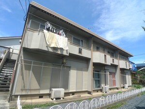 コーポ日の出外観写真